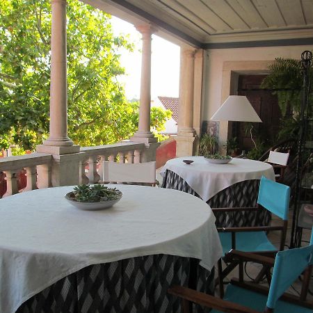 Bed and Breakfast Casa Dos Vargos Torres Novas Exterior foto